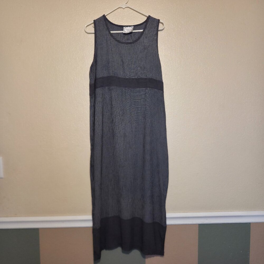 Dressing Clio Women's Large Long Sleeveless Rayon Checkered Dress